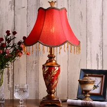 Antique Design Wedding Table Lamp Bedroom Bedside Lamp  High-grade Warm Lamp  Creative Pastoral Dressing Luxury Decorative Lamps