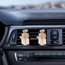 Car Perfume Bottle Beautiful Aromatherapy With Glass Decorate Perfume Diffuser Bottles Vans Off-road Vehicles