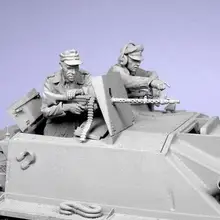 German Resin Soldiers of World War II German Army Two Chariots 1:35