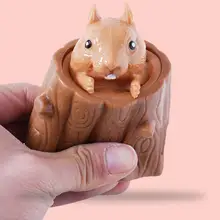 Toy for Stress Relief Decompression Squeeze Telescopic Squirrel Arise Design Silicone Prank