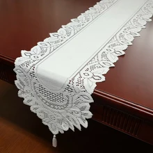 Vintage Table Runner Accessories Celebrations Family Floral Graduations Hand Holiday Knitted Lace Party Reusable